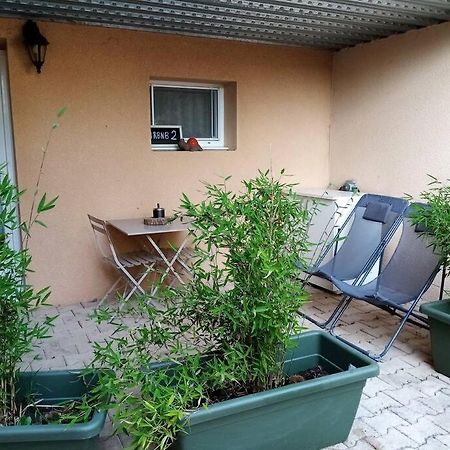 Studio Meuble Independant Tout Confort Classe 2** Aubenas Dış mekan fotoğraf